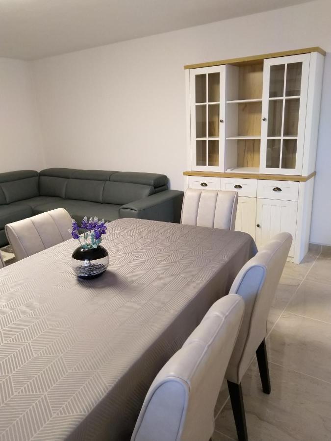 Apartman Catarina Vrsar Buitenkant foto